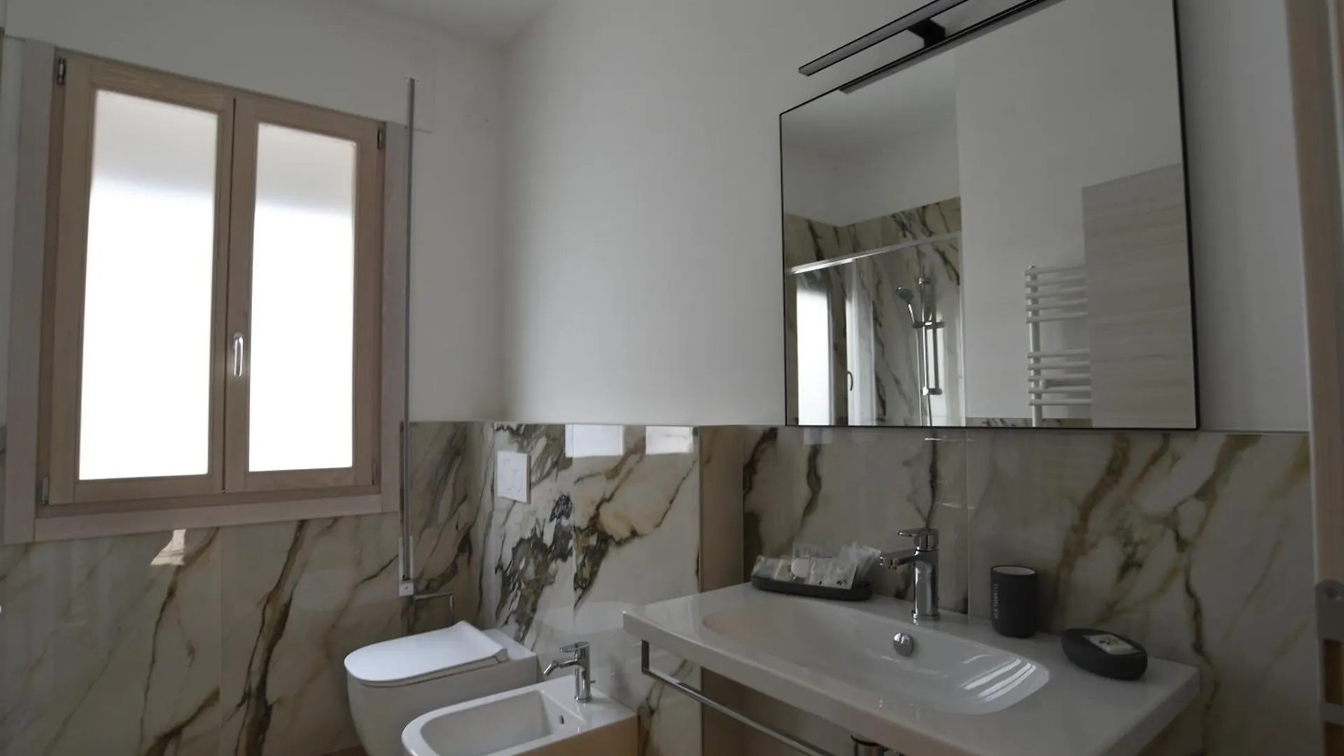 Bed And Breakfast Alla Posta 베니스 0*,